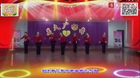点击观看《美久广场舞 唱天籁 歌手：张冬玲 集体演示版》