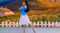 点击观看《霍山画心广场舞 观音手 优美的健身舞 人美舞更美》