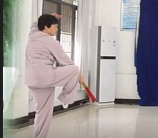 太阳花健身队 刚柔并济的太极莲花扇