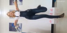 点击观看《神农舞娘广场舞 学跳鬼步舞 一个动作慢慢练习》