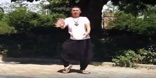 点击观看《学文广场舞《放下》原创三步佛歌编舞附教学 佛法广场舞修身养性》