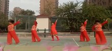 故乡永远是牵挂，这一支舞蹈尽显思念情《谁不说俺的家乡好》