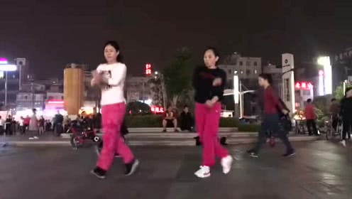 强晶鬼步舞视频 新舞刚出来就学会了