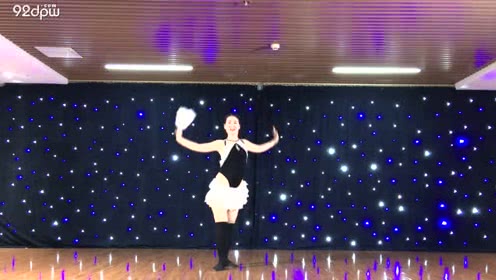 点击观看《阿根廷风融合舞码perhaps肚皮舞视频》
