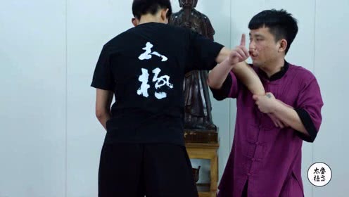 点击观看《太极拳女子防身术 女子防身术的好处》